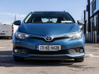 2017 Toyota Auris
