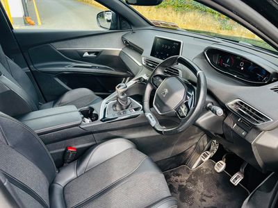 2019 Peugeot 5008