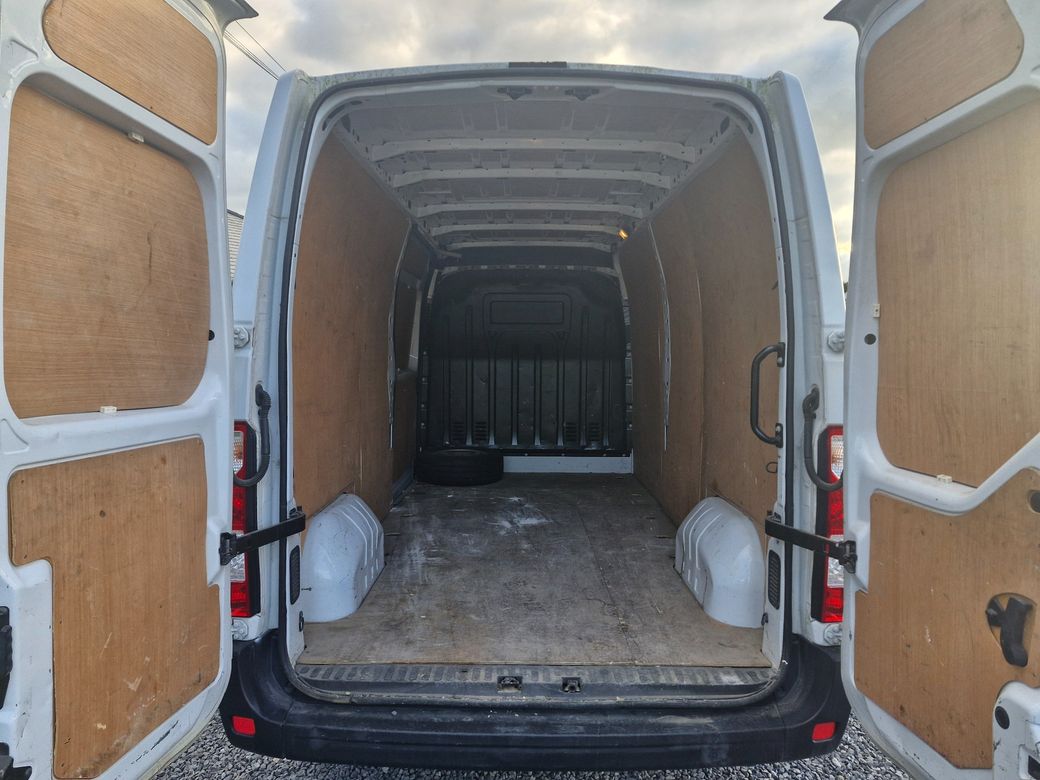 2021 Opel Movano