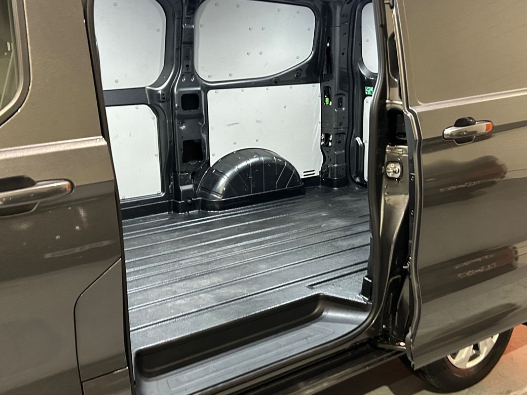 2024 Ford Transit Custom