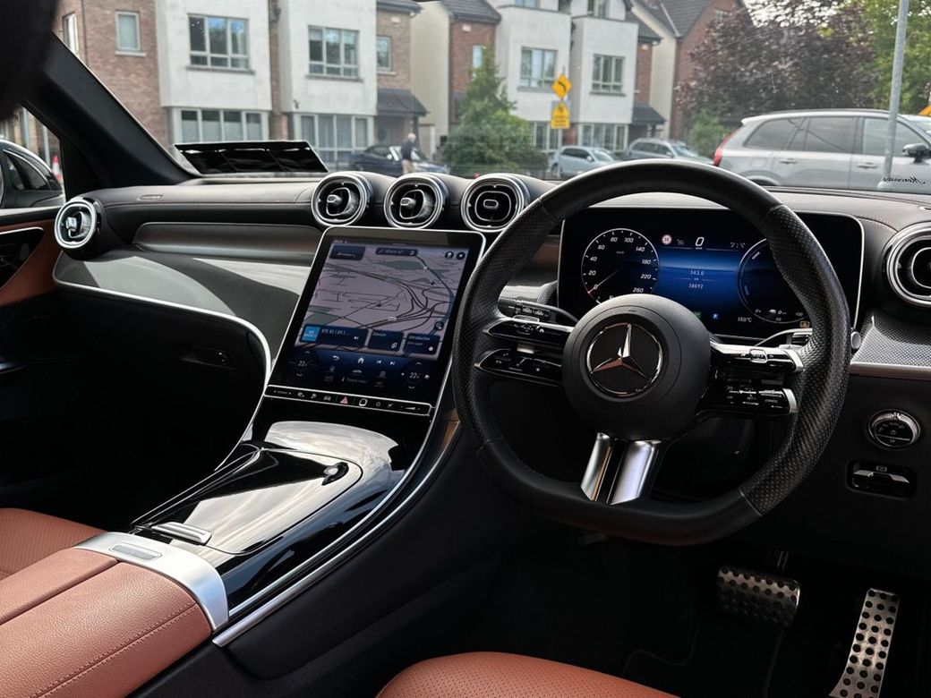 2023 Mercedes-Benz GLC Class