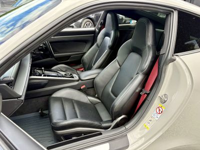 2022 Porsche 911