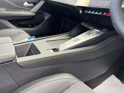 2025 Peugeot 408