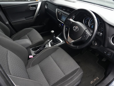2014 Toyota Auris