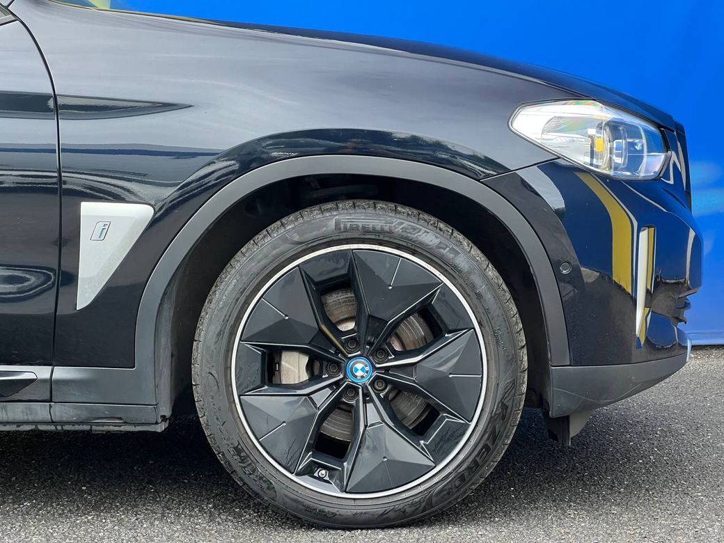 2021 BMW iX3