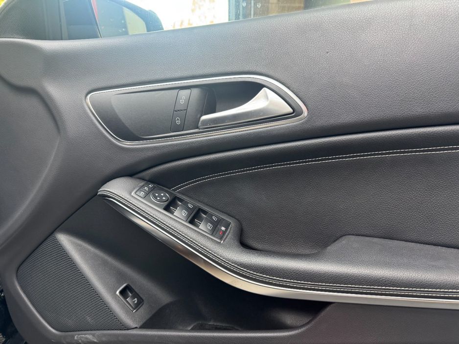 2015 Mercedes-Benz CLA Class