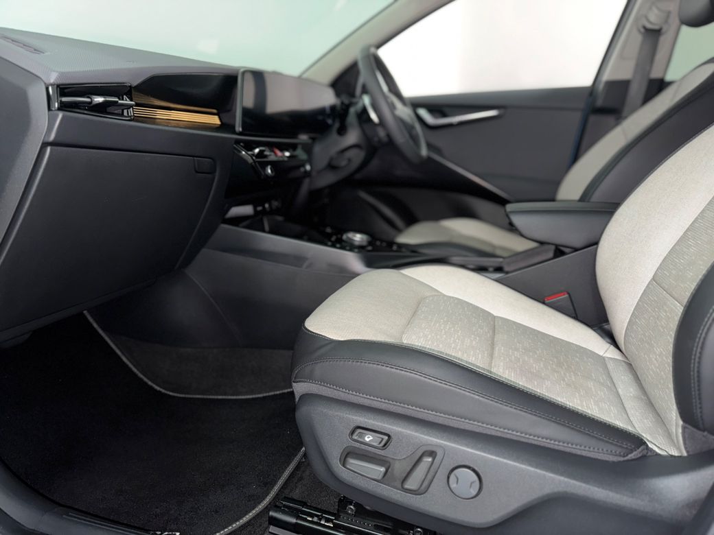 2023 Kia Niro