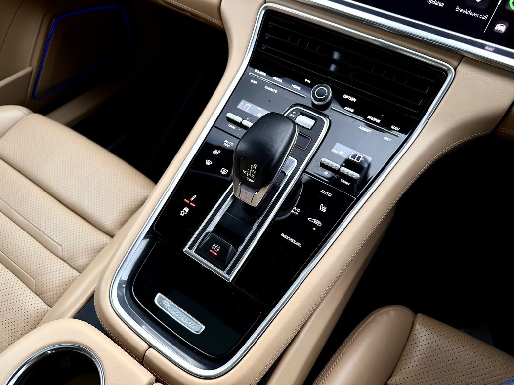 2023 Porsche Panamera