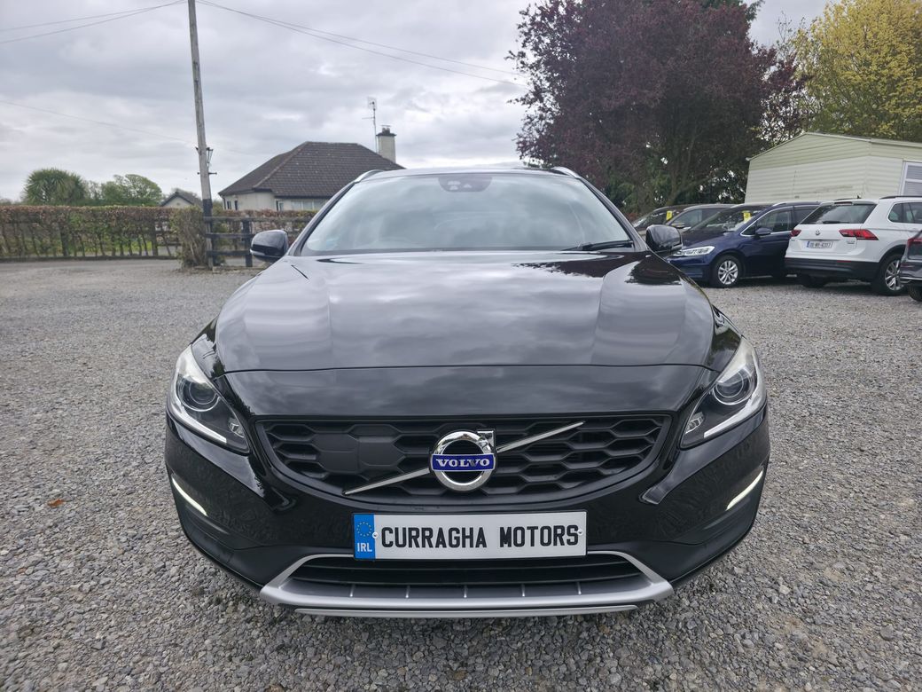 2018 Volvo V60 Cross Country