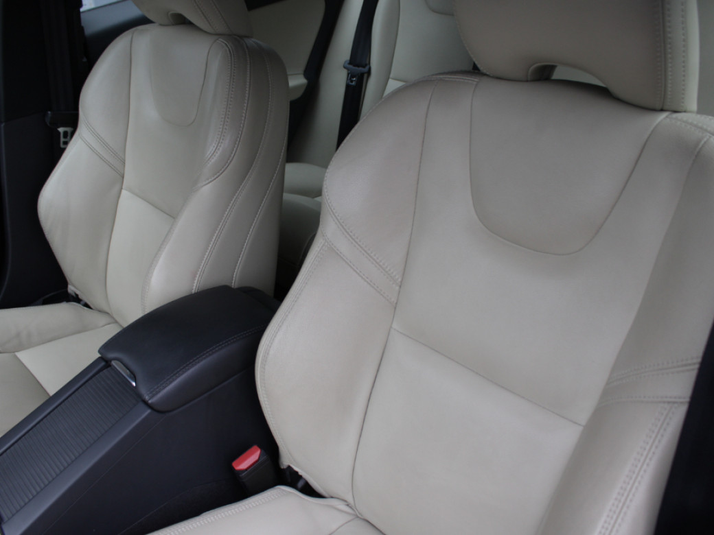 2017 Volvo V60