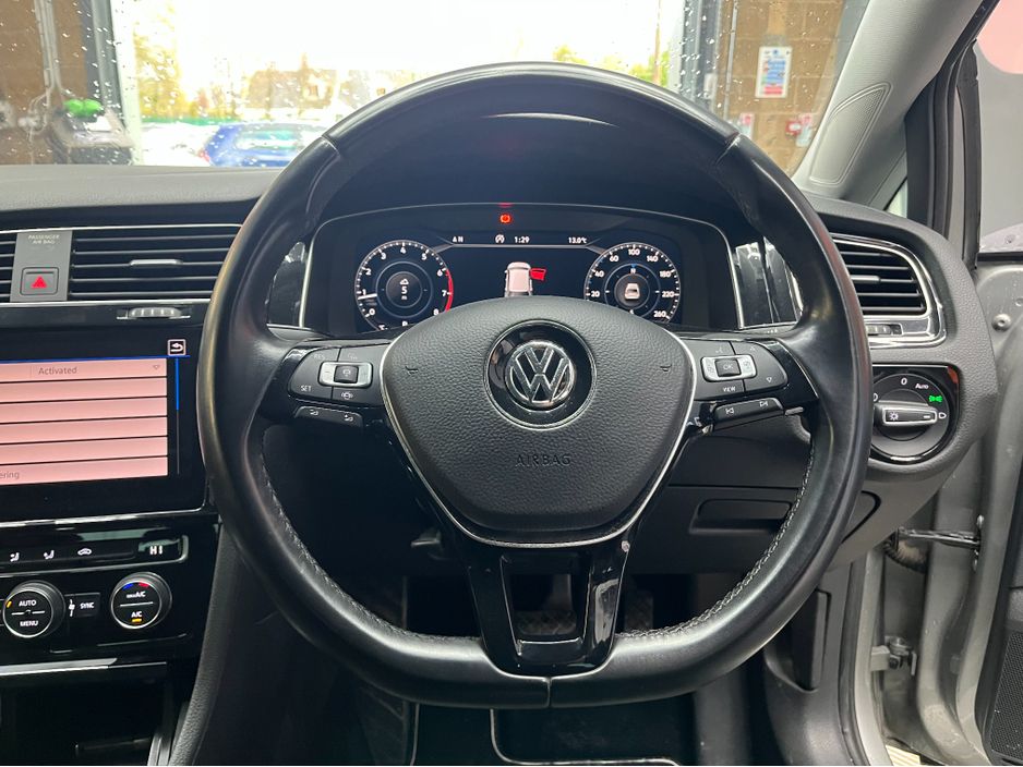 2019 Volkswagen Golf