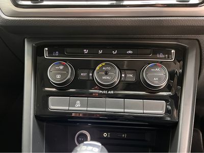 2015 Volkswagen Touran