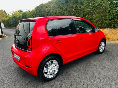 2019 Volkswagen up!