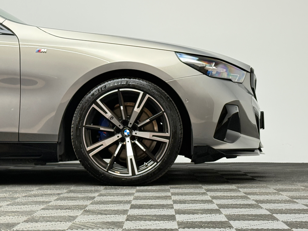 2025 BMW 5 Series
