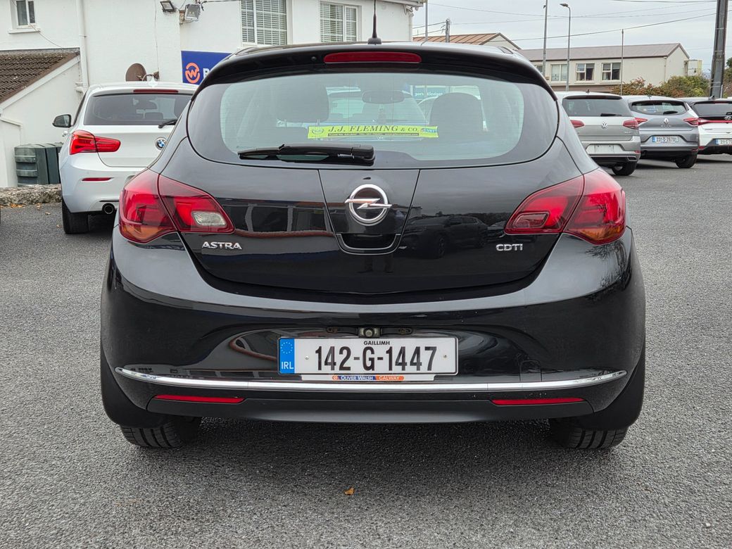 2014 Opel Astra