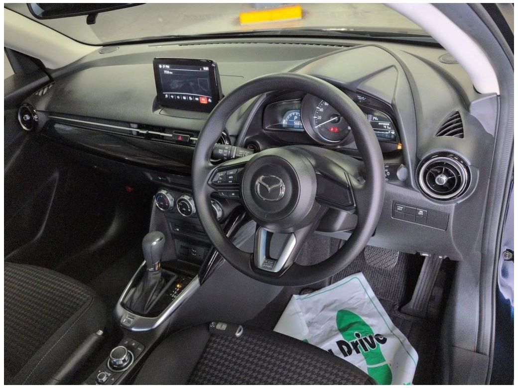 2017 Mazda Demio