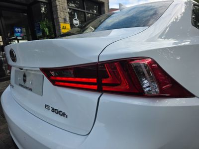 2016 Lexus IS