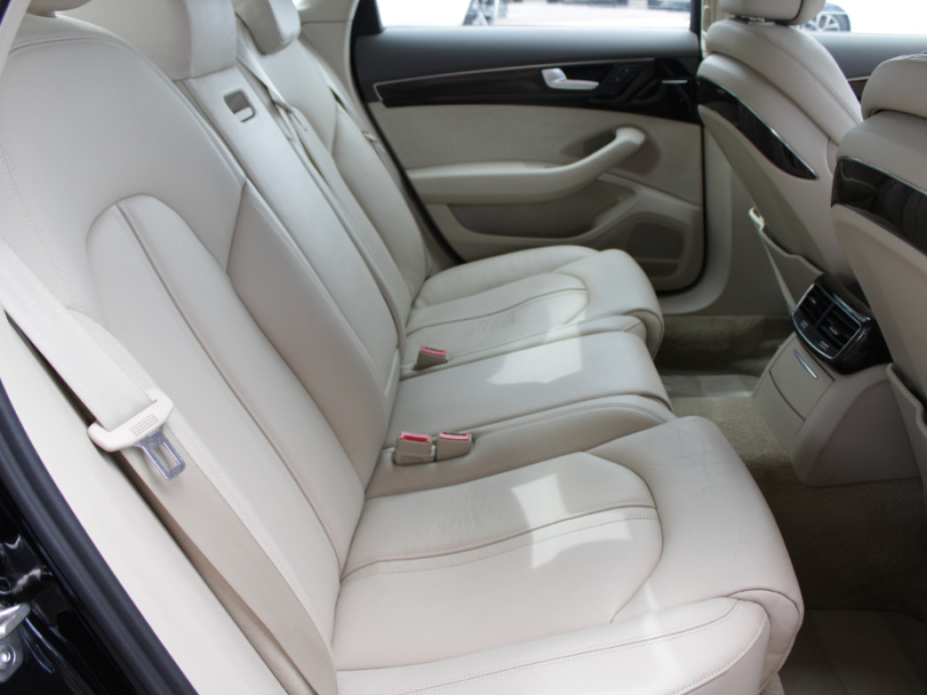 2015 Audi A8