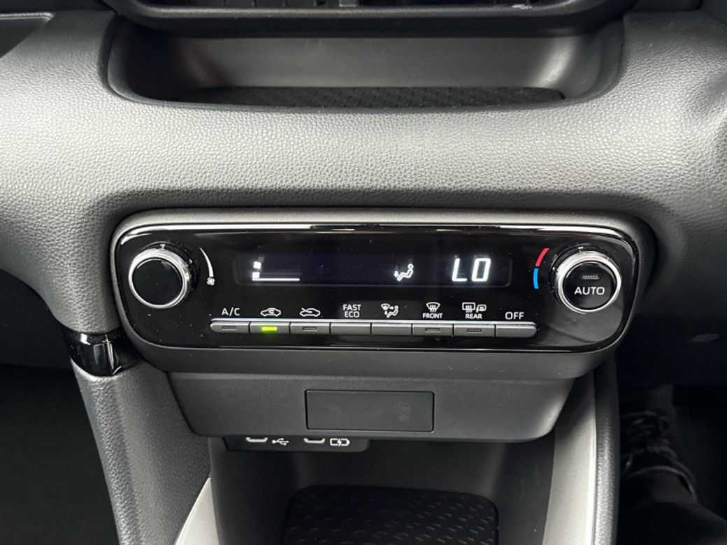 2025 Toyota Yaris