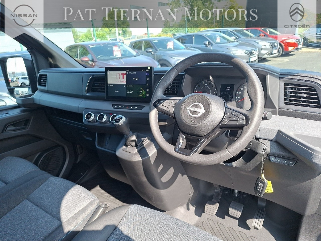 2025 Nissan Interstar