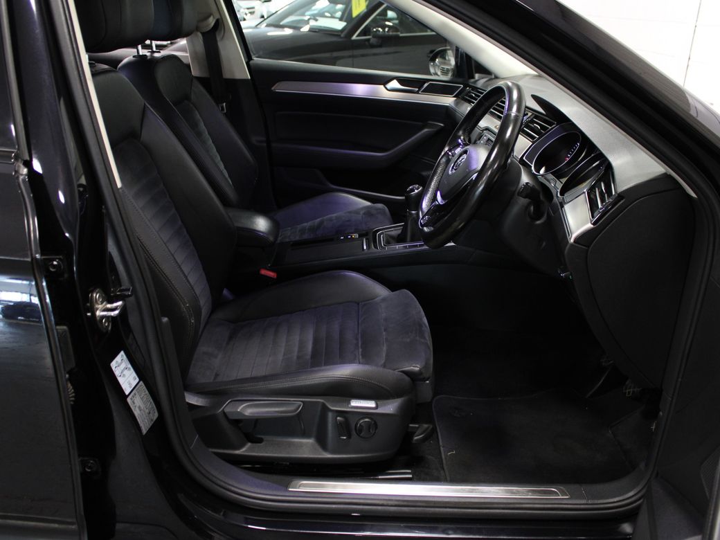 2016 Volkswagen Passat