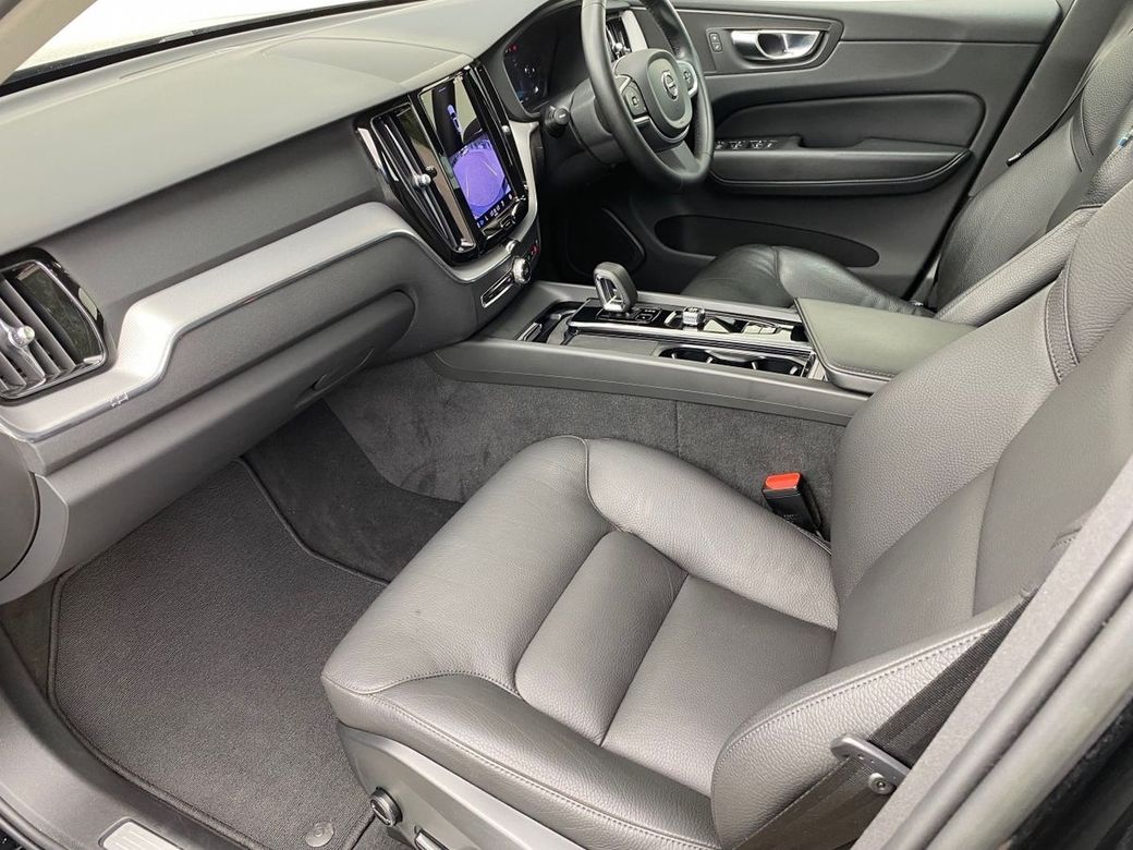 2022 Volvo XC60