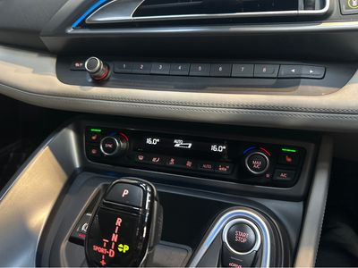 2018 BMW i8