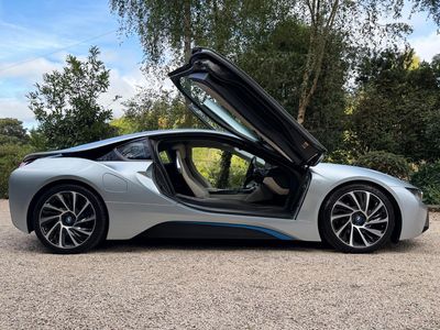 2016 BMW i8