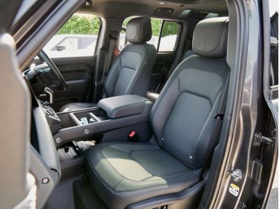 2024 Land Rover Defender 110