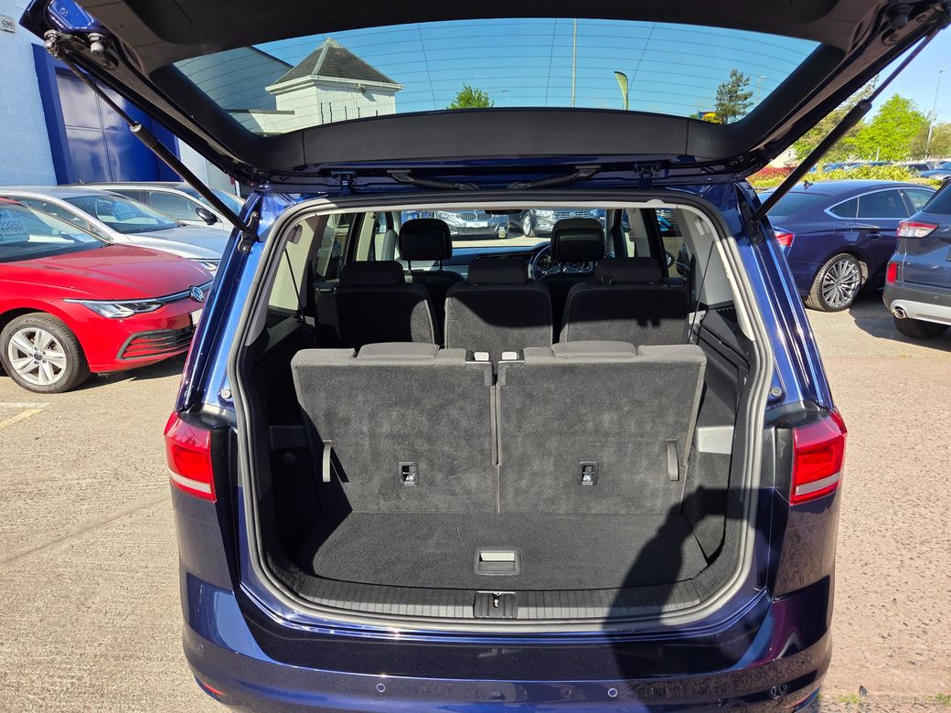 2020 Volkswagen Touran