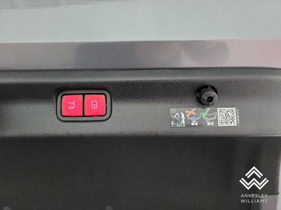 2025 Mercedes-Benz EQE