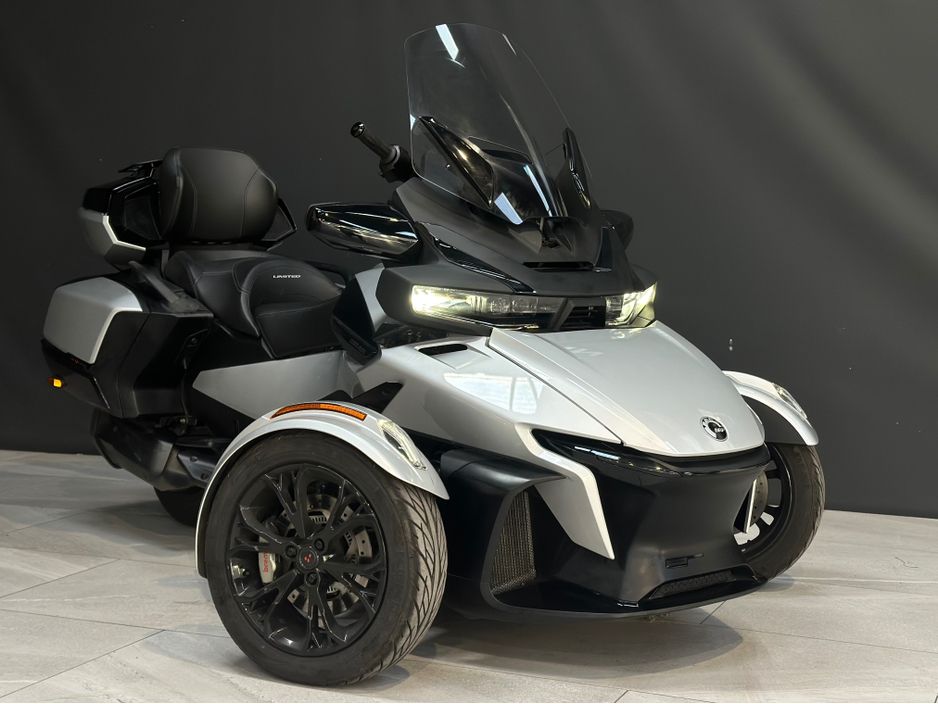 2024 Can-Am Spyder