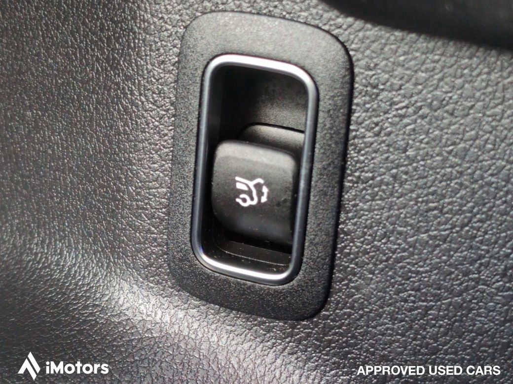 2022 Mercedes-Benz EQB