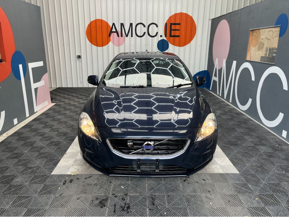 2014 Volvo V40