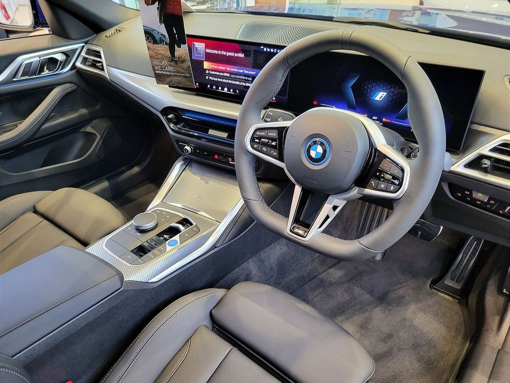 2025 BMW i4