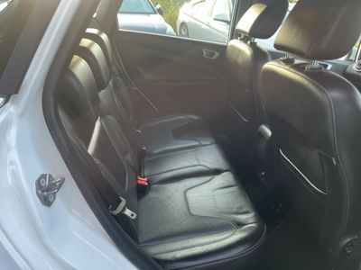 2015 Ford Fiesta