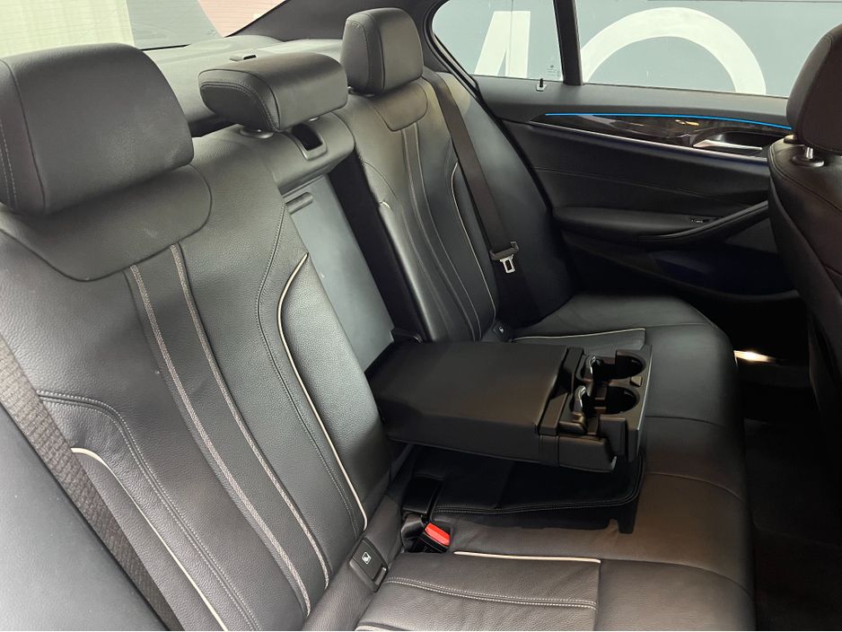 2022 BMW 5 Series