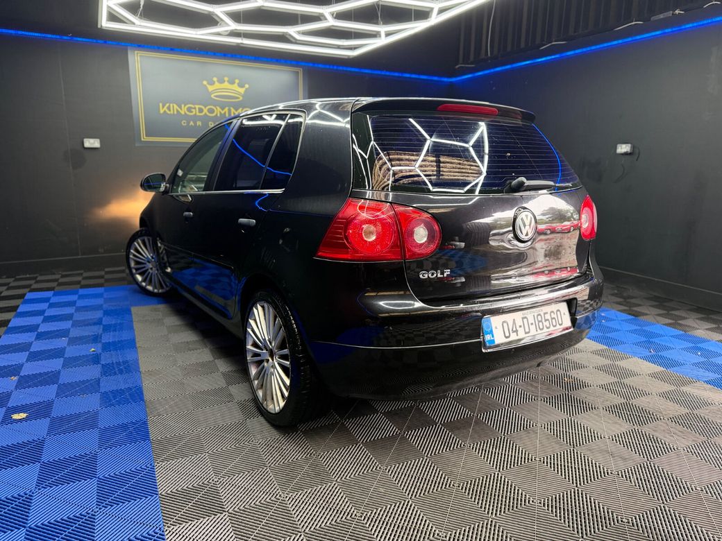 2004 Volkswagen Golf