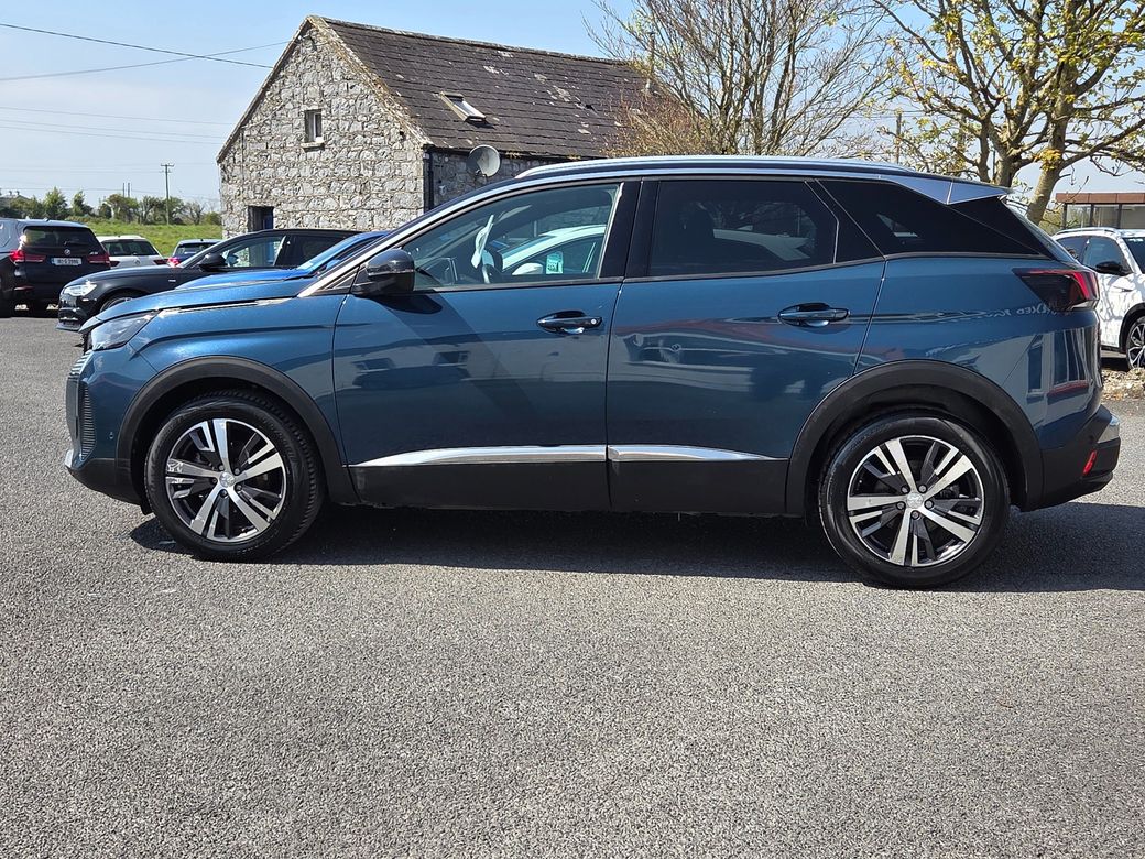 2023 Peugeot 3008