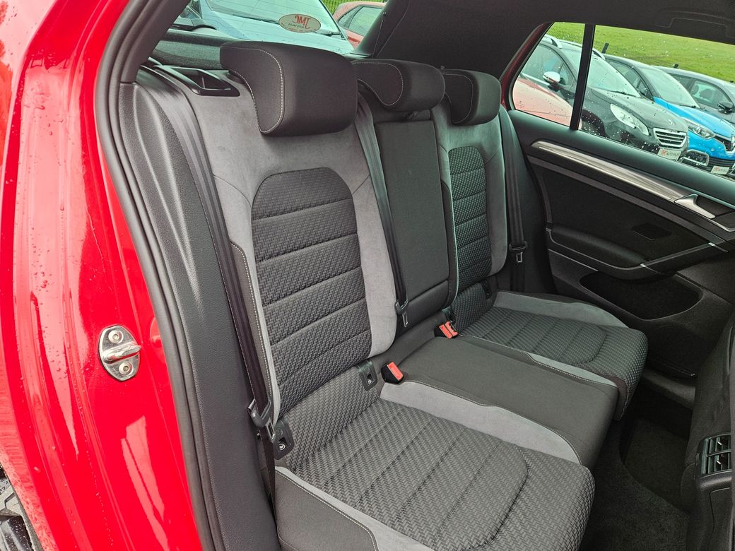 2018 Volkswagen Golf