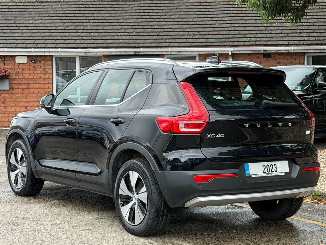 2023 Volvo XC40