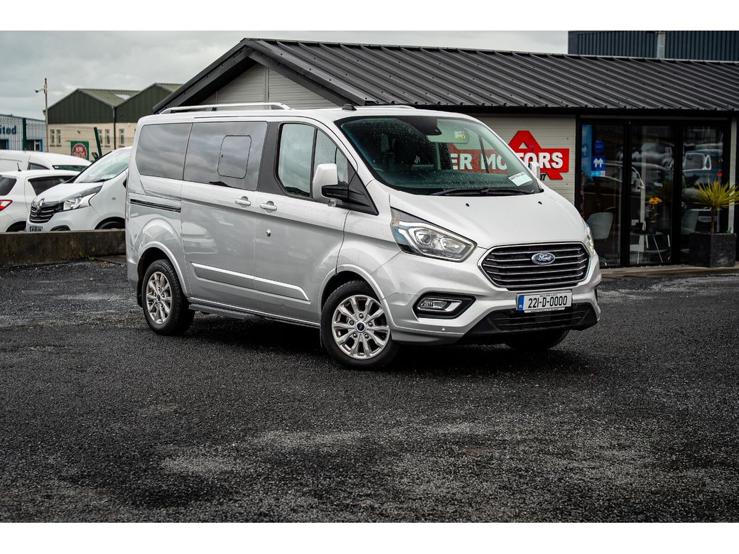 2022 Ford Tourneo