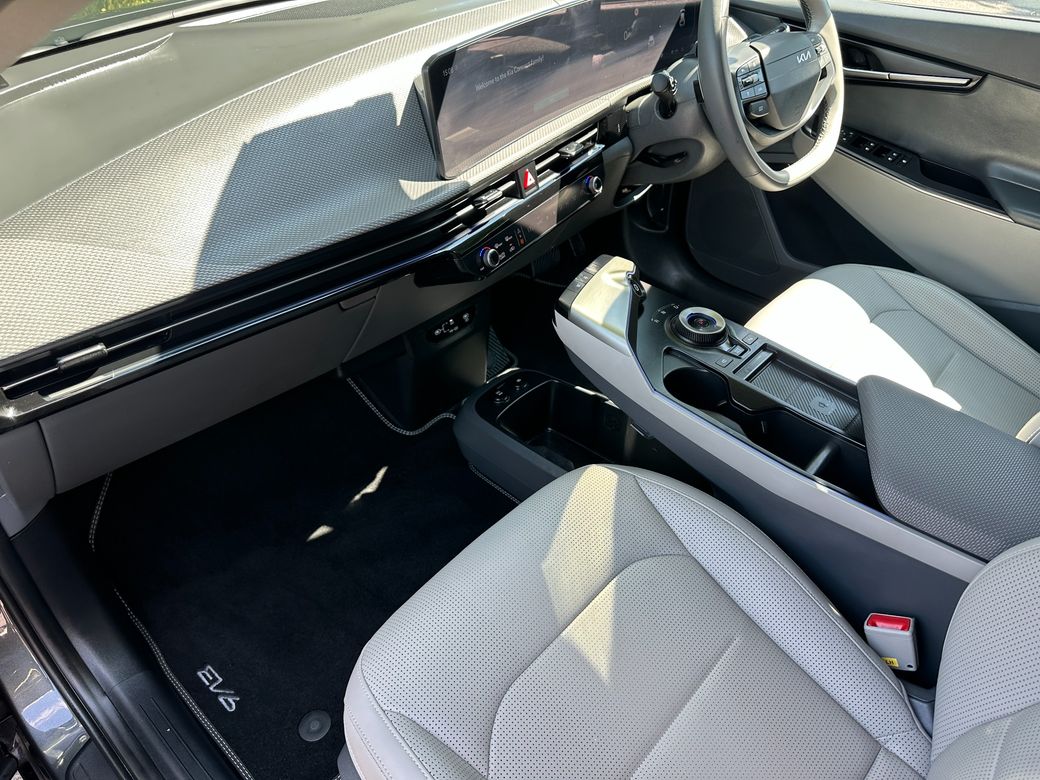 2025 Kia EV6
