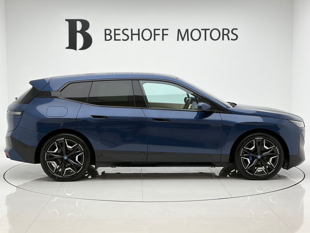 2023 BMW iX