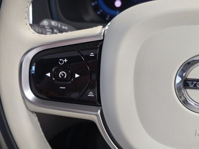 2023 Volvo XC90
