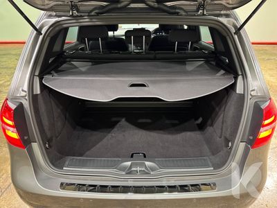 2017 Mercedes-Benz B 180