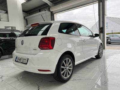 2015 Volkswagen Polo