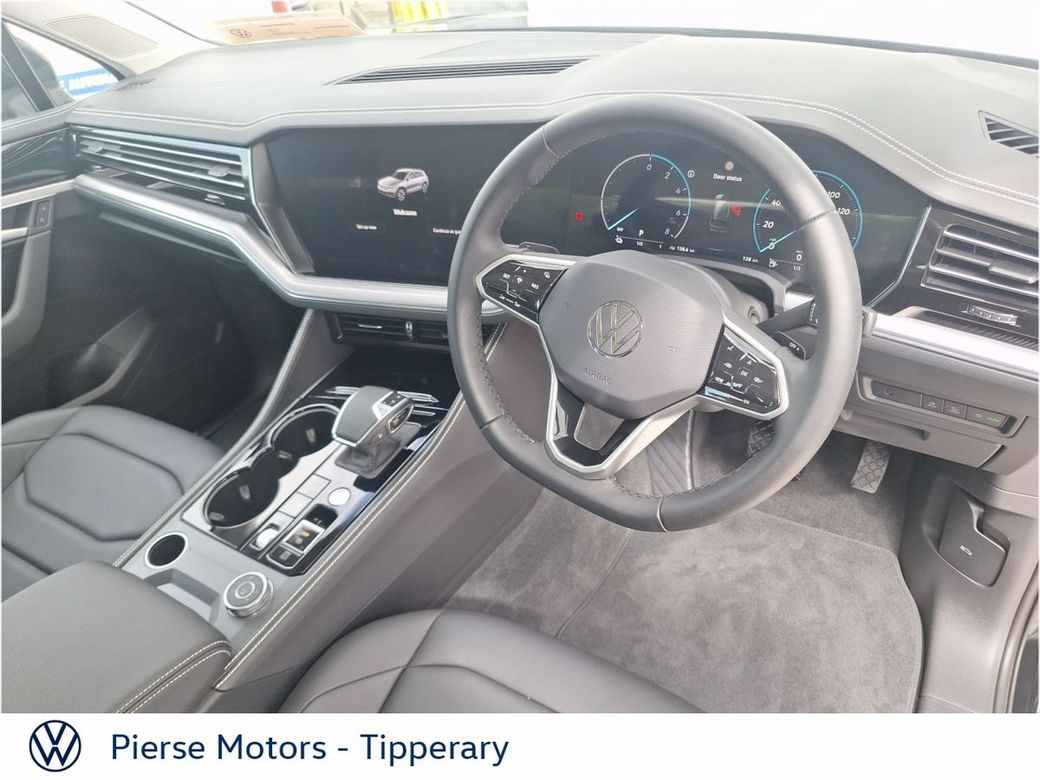 2026 Volkswagen Touareg