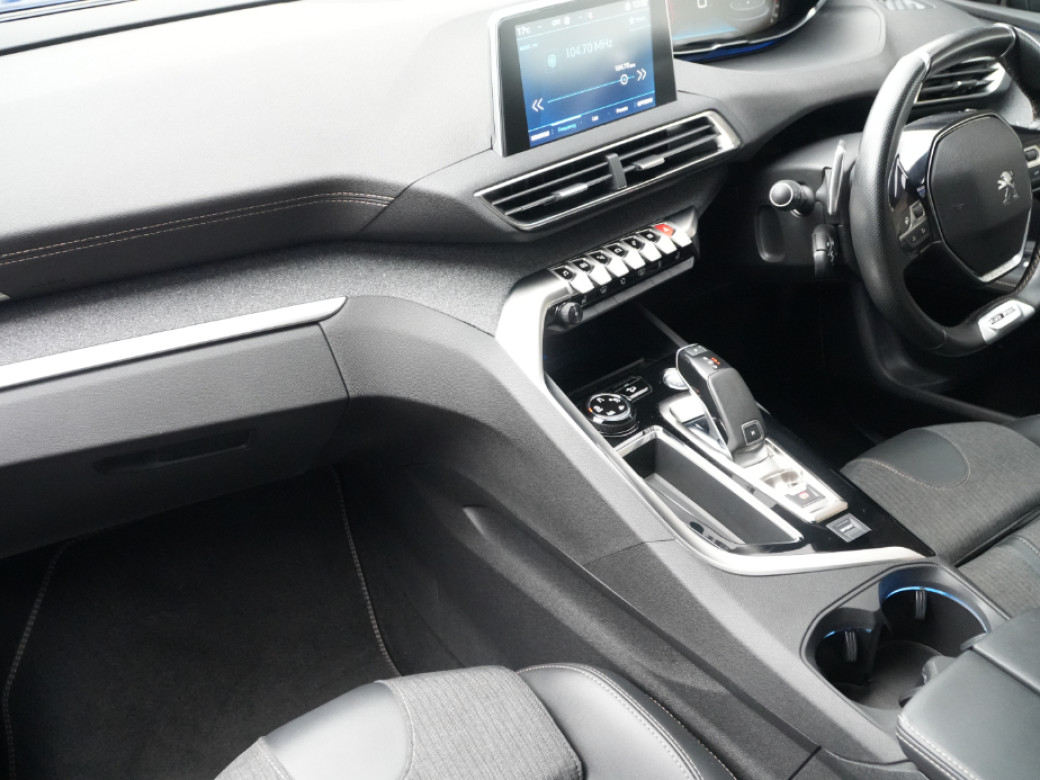 2020 Peugeot 3008