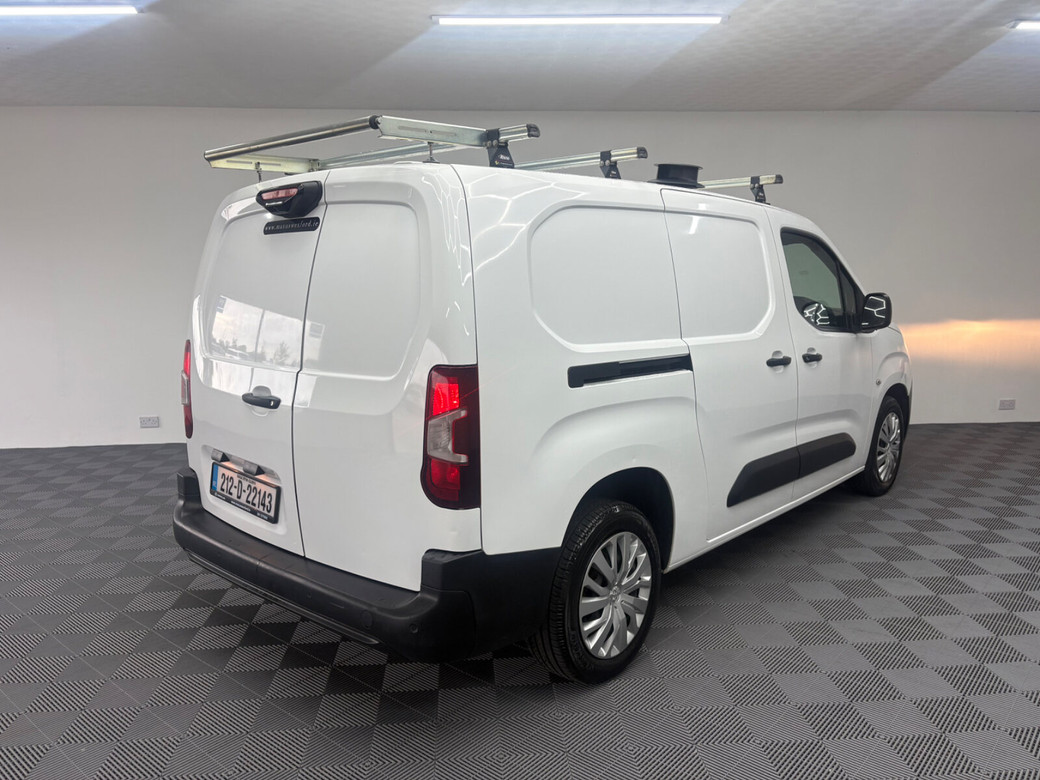 2021 Peugeot Partner